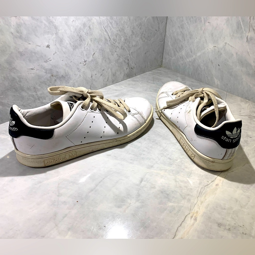Stan Smith|adidas classic leather tennis shoes white + black size 7
